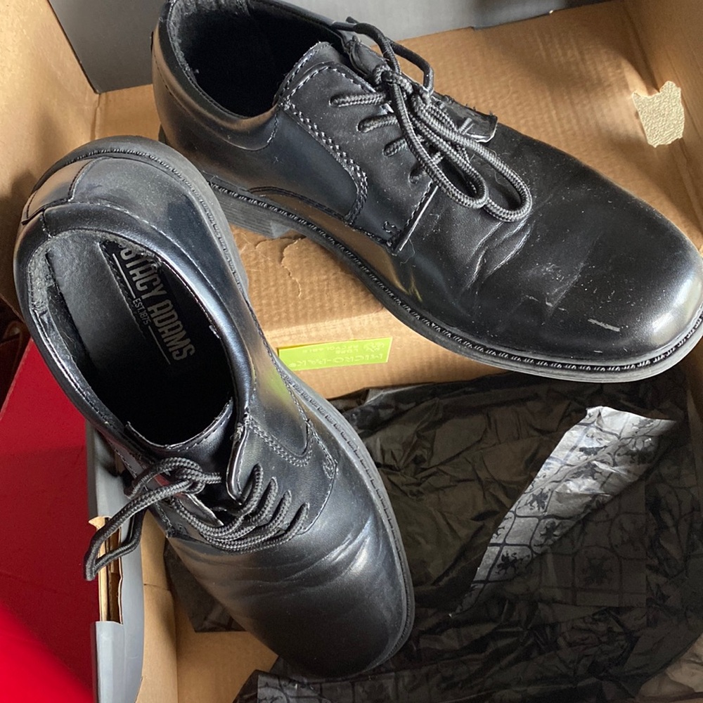 Boy, dress shoe size for Stacy Adam